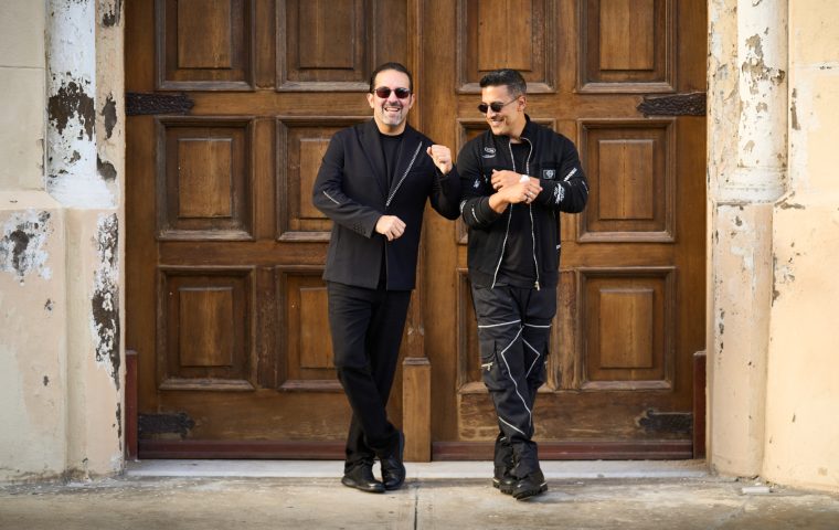 Gaitanes y Juan Miguel estrenan nueva versión del HIT “Muy dentro de mi”
