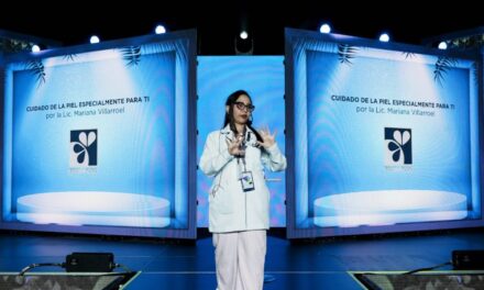 Tendencias de belleza, salud y cuidado personal marcaron la ExpoBelleza y Bienestar 2025 de Farmatodo