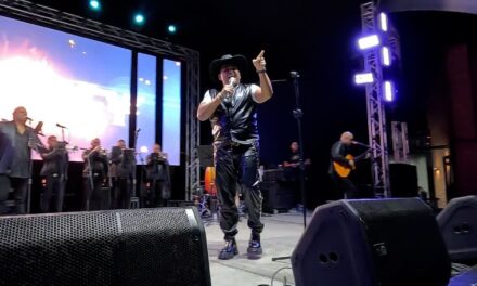 JC Rey regaló un concierto inolvidable a las madres en su día