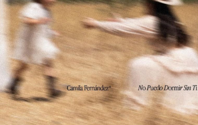 Camila Fernández presenta: «No Puedo Dormir Sin Ti» una balada ranchera sobre la distancia y el precio de seguir nuestros sueños