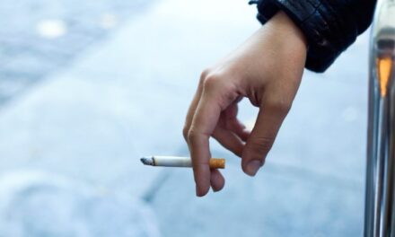 SAV alerta sobre el tabaquismo como principal factor de cáncer de pulmón en Venezuela
