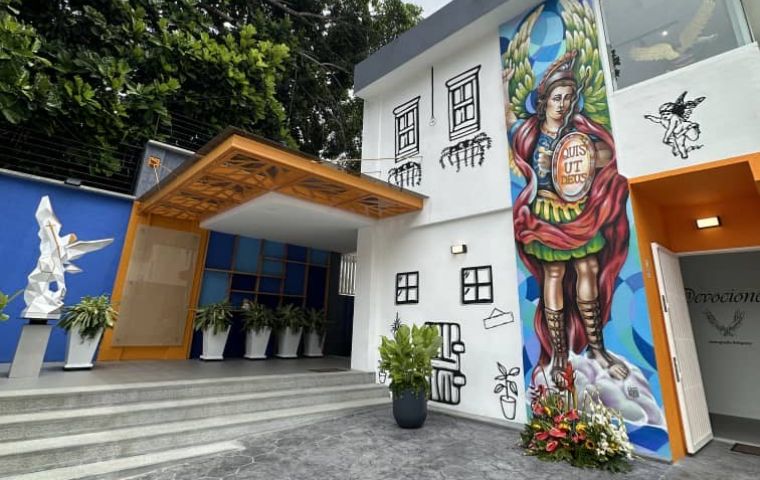 Nexus Cultural abrió sus puertas