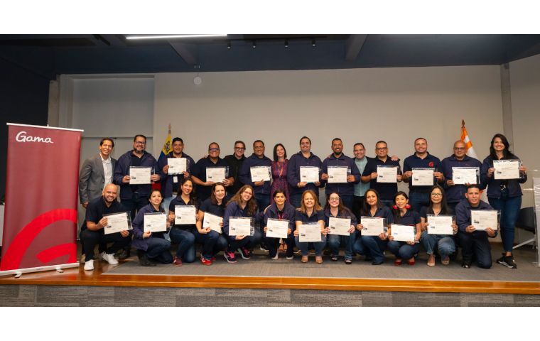Gama celebra la Graduación de la Cuarta Cohorte del Diplomado en Gerencia de Empresas de Servicio en UNIMET