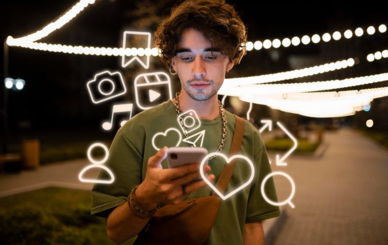 Día Mundial de las Redes Sociales – Cómo proteger tu identidad en el mundo digital