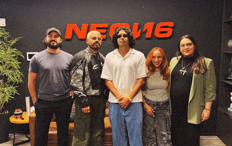 De Venezuela al Mundo: DaniCrazyTown Firma con NEON16