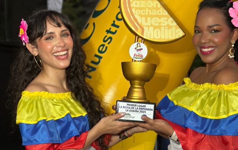 La Guaira se convirtio en sede de nuestra «Feria de la Empanada» !Ya esta de gira por Venezuela¡