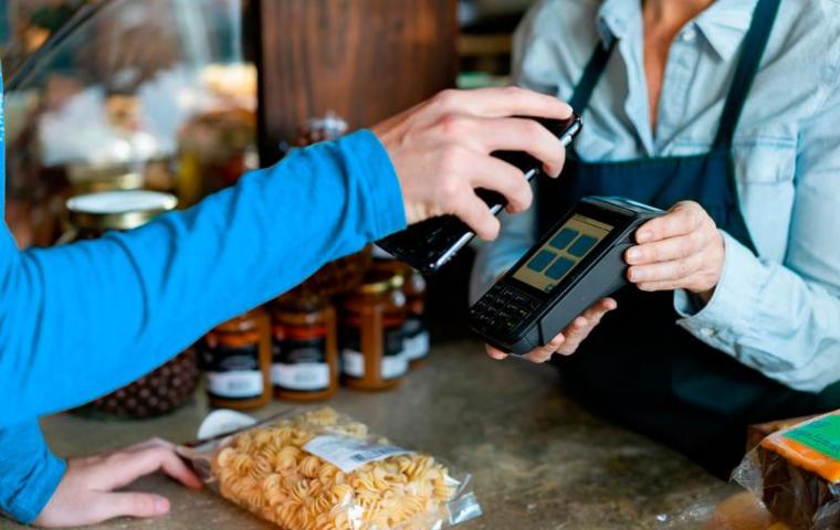 Movistar Empresas se consolida como referente en seguridad en la industria de sistemas de pago con dos certificaciones internacionales