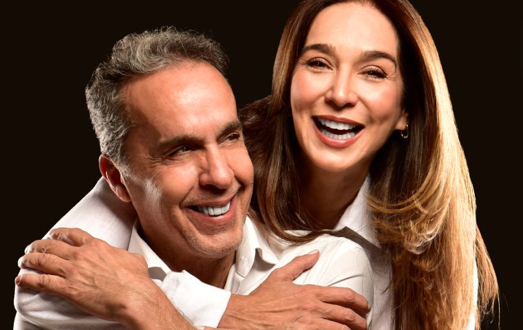 La comedia romántica “Escenas de la vida conyugal” con Nohely Arteaga e Iván Tamayo, se estrena en agosto en Teatro Trasnocho