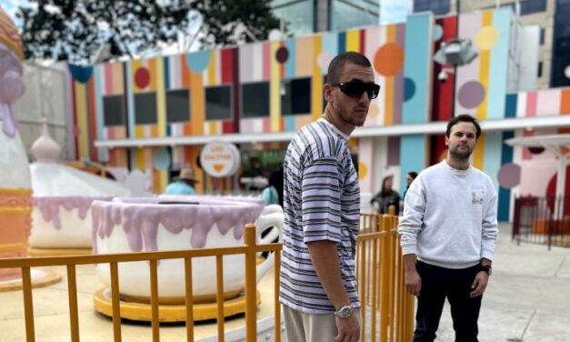 Atípico y Plástica presentan «Niños de Hoy», el retrato musical de la generación migrante