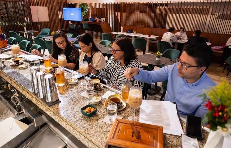 Infusiones McCormick® homenajea la creatividad en la gran final de McCormick® Tea Masters Cup