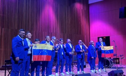 Lara Somos llevó el ritmo venezolano al congreso “Promesas de la Música” en Toronto