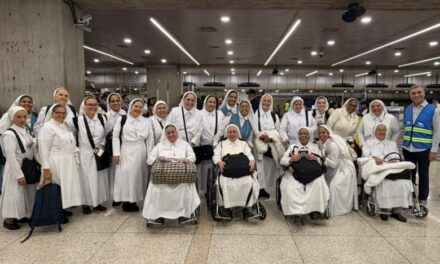 LASER Airlines traslada a jóvenes músicos y líderes eclesiásticos a Roma