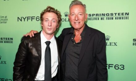 Springsteen y Jeremy Allen White juntos en el Festival de Cine de Nueva York por el estreno de Springsteen: música de ninguna parte