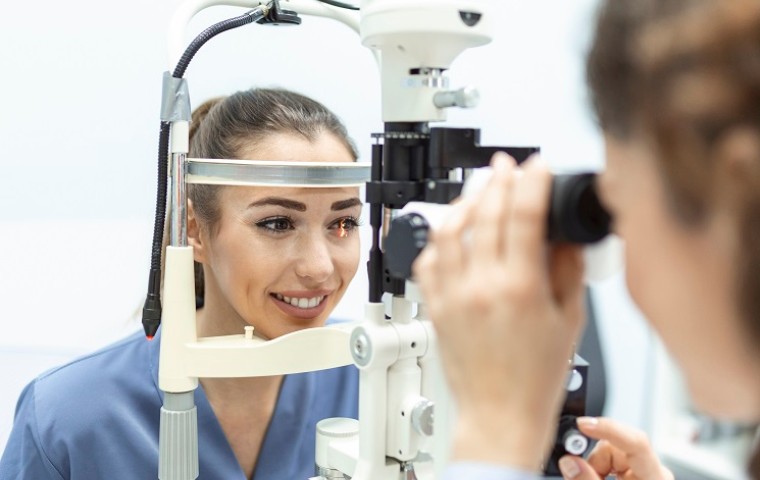 IA aplicada a la retina permitirá detectar Alzheimer y enfermedades cardiovasculares precozmente