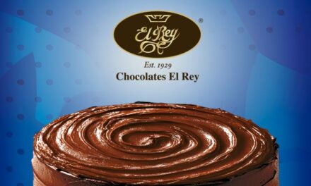 “La Torta de la Felicidad” Renata y Chocolates El Rey invitan a hornear la más deliciosa torta de chocolate