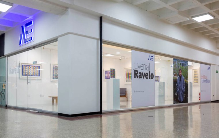 La nueva faceta del Maestro Juvenal Ravelo «Gráficas Cromáticas» en Arte Express 99
