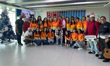 Huáscar Barradas inicia la Navidad en el GMSP con recorrido musical