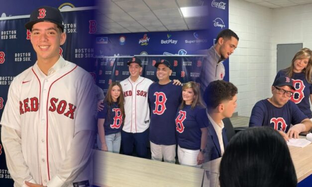 De Colombia a una de las franquicias más legendarias del béisbol: Harry Canedo firma con los Boston Red Sox