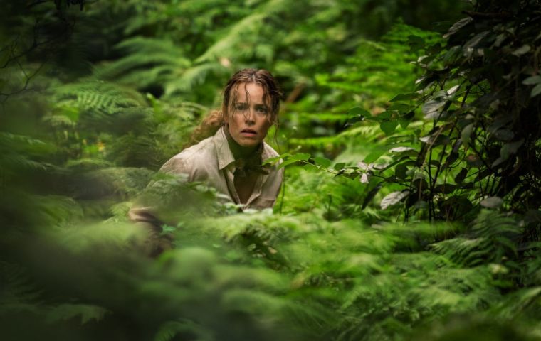 Con el sello de Sam Raimi llega ¡AYUDA! a los cines de Venezuela