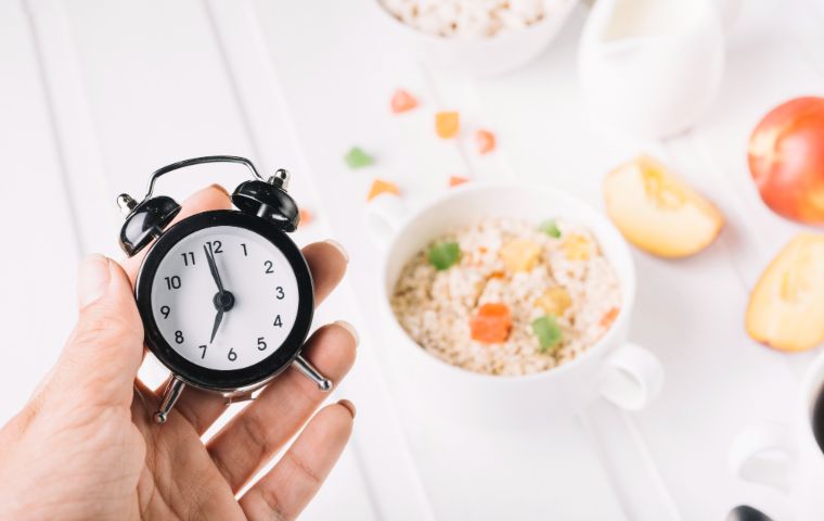 Crononutrición: La ciencia de comer en sincronía con tu cuerpo