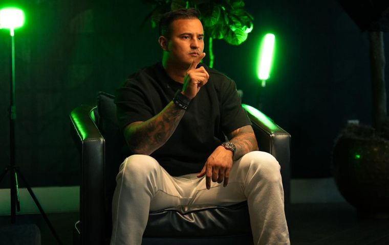 Método R.O.Y.S: el canal de YouTube que impulsa a nuevos empresarios latinos desde la experiencia real