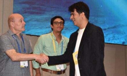 Cirujano venezolano Ronnie Villasmil obtiene el Premio Natan Zundel en Colombia