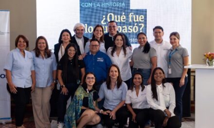 Francisco de Miranda visitó la Casa Veroes para enseñar historia en formato digital
