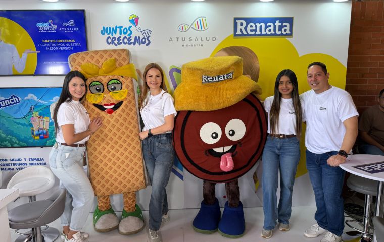 Renata llenó de diversión y felicidad la jornada de salud mental «Juntos Crecemos» en Fe y Alegría de La Vega de la mano de A Tu Salud