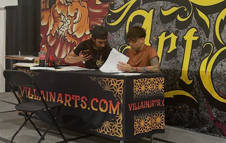 Un venezolano en la mesa de jueces del Denver Tattoo Arts Festival 2025