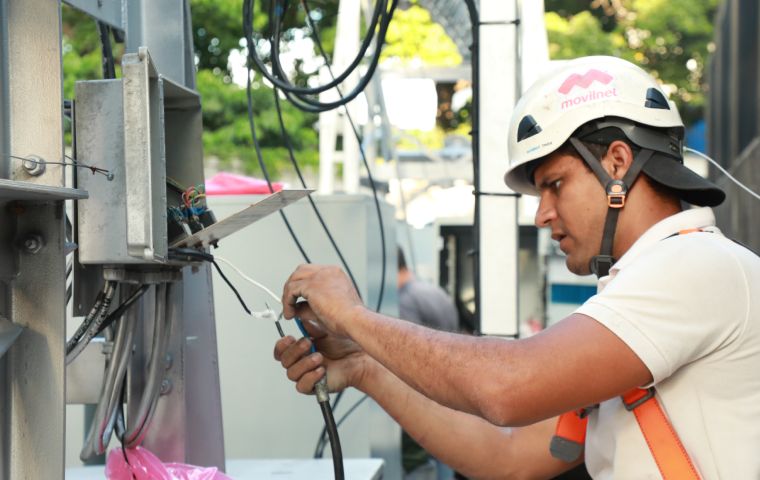  Movilnet avanza progresivamente en recuperación de cobertura en La Guaira