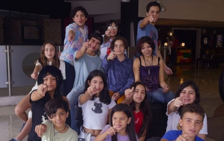 Alumnos de la Escuela de Artes Escénicas VG presentan funciones benéficas en el Teatro Líder