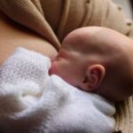 Lactancia materna reduce hasta en 4,3 % el riesgo de cáncer de mama por año acumulado