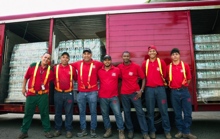 El Sistema Coca-Cola consolida su apoyo a comunidades afectadas por los terremotos en Venezuela
