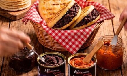 La Montserratina enciende las brasas para celebrar a la arepa en su día mundial