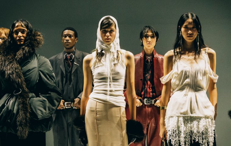 H&M presenta su colección de A/W, H&M Studio y H&M Atelier 2026 durante London Fashion Week