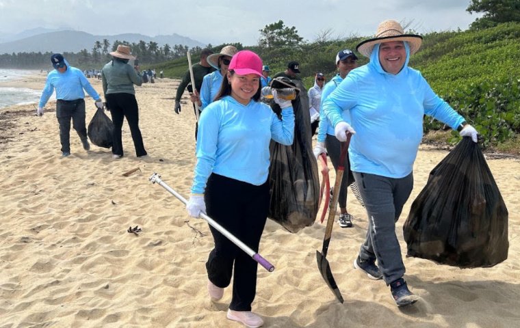 Voluntarios de Empresas Polar retiran más de 12.000 kilos de residuos en 19 balnearios del país