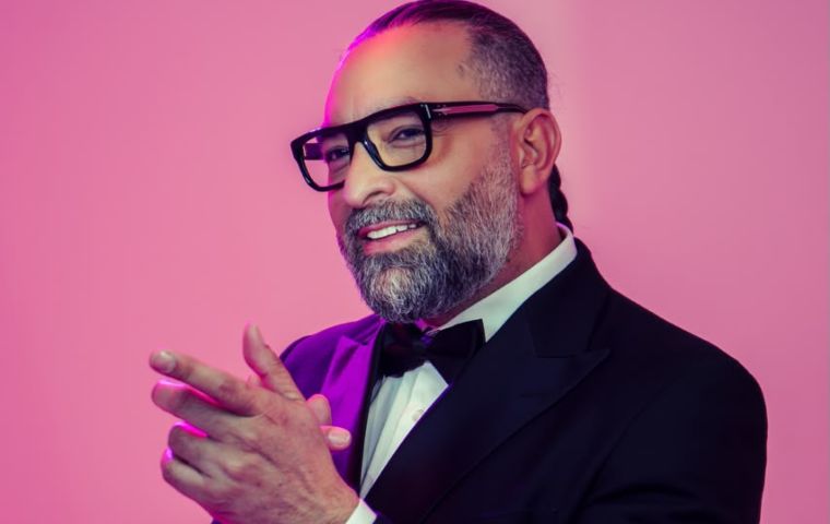 Alain Pérez presenta “Ya no vale” junto a Tito Nieves