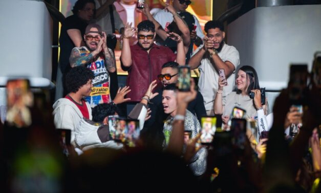 Chyno y Nacho celebraron el lanzamiento de «Radio Venezuela Fresco» en Caracas junto a una nueva generación de artistas
