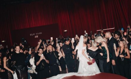 H&M y ELIE SAAB celebran su colaboración en el histórico Palais Brongniart de París