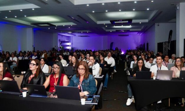 Weplash revoluciona el país con Venezuela Next capacitando 1500 personas en inteligencia artificial