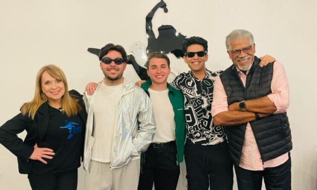 Llega por primera vez a Venezuela «The Gibb Experience», la evolución del legado de los Bee Gees bajo la dirección musical de Frank Quintero